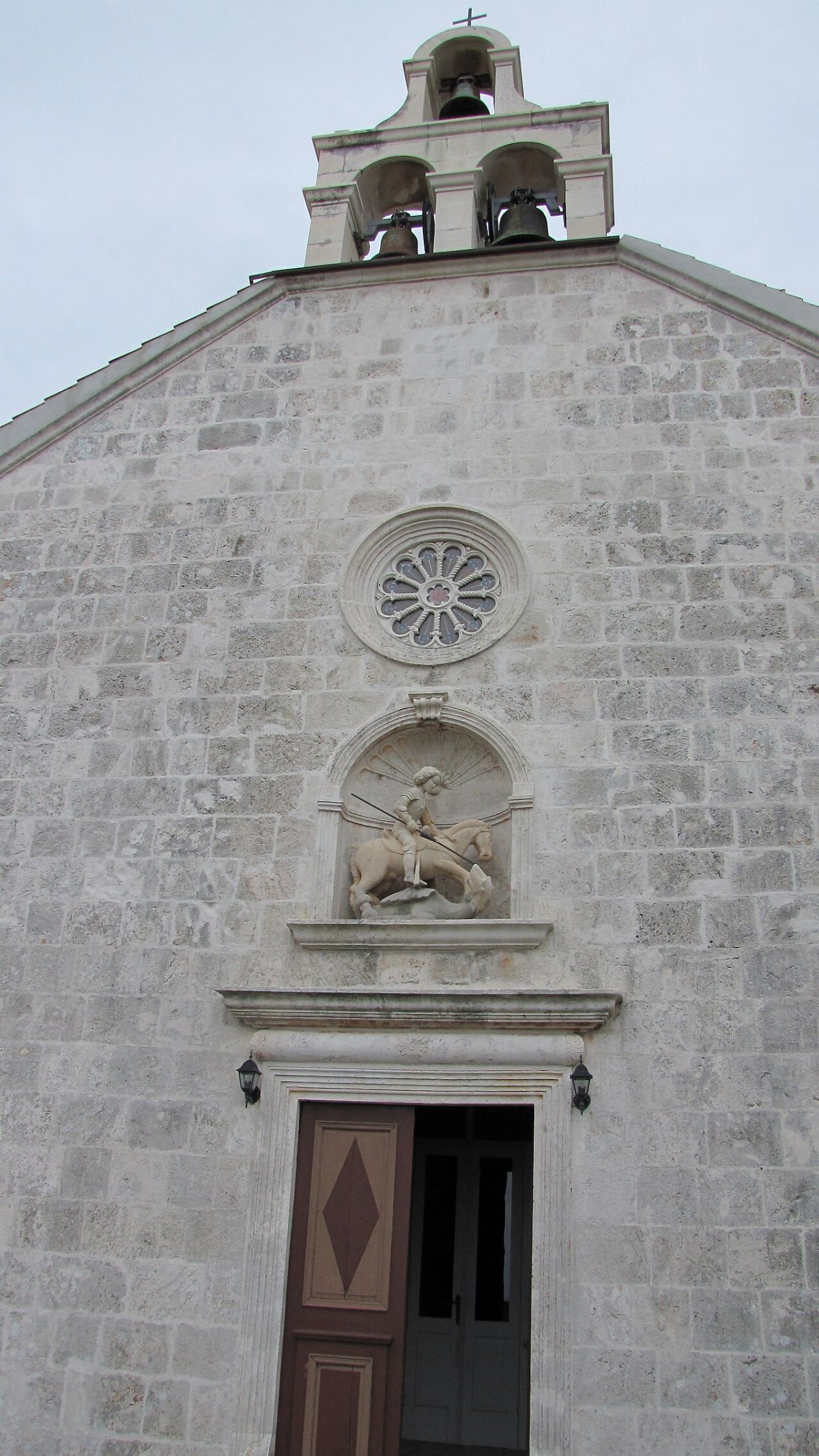 Kirche des hl georg brusje