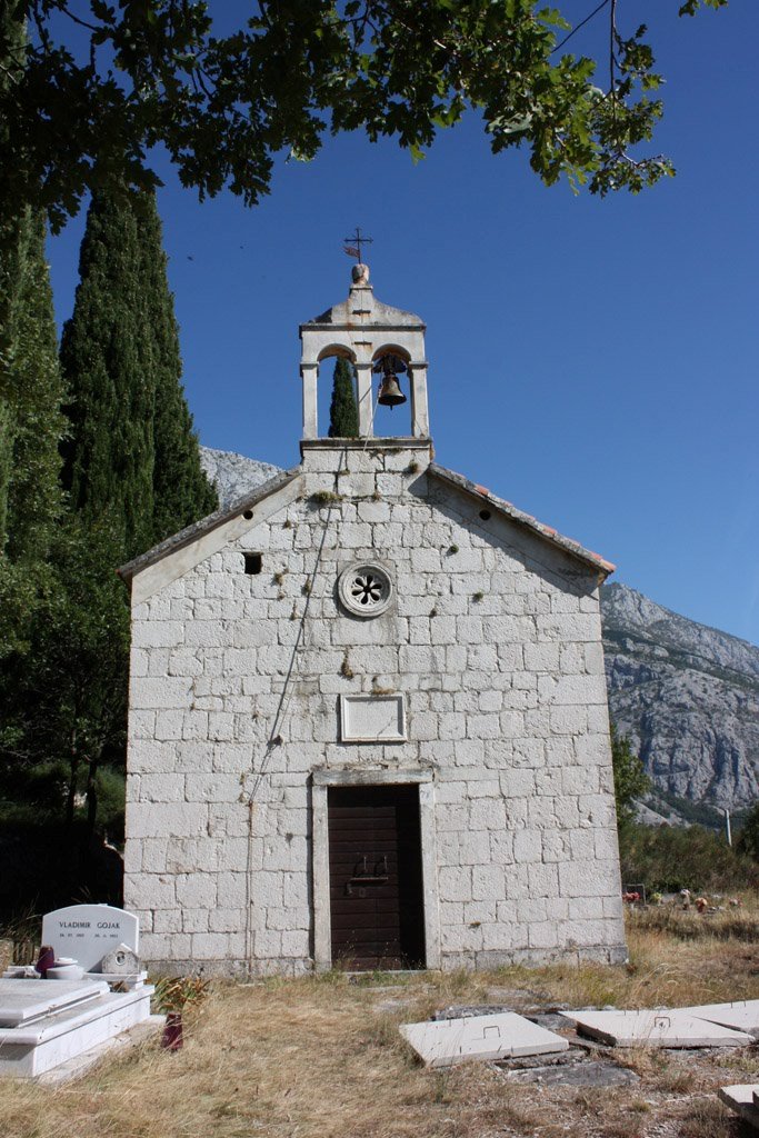 Kirche des hl michael veliko brdo