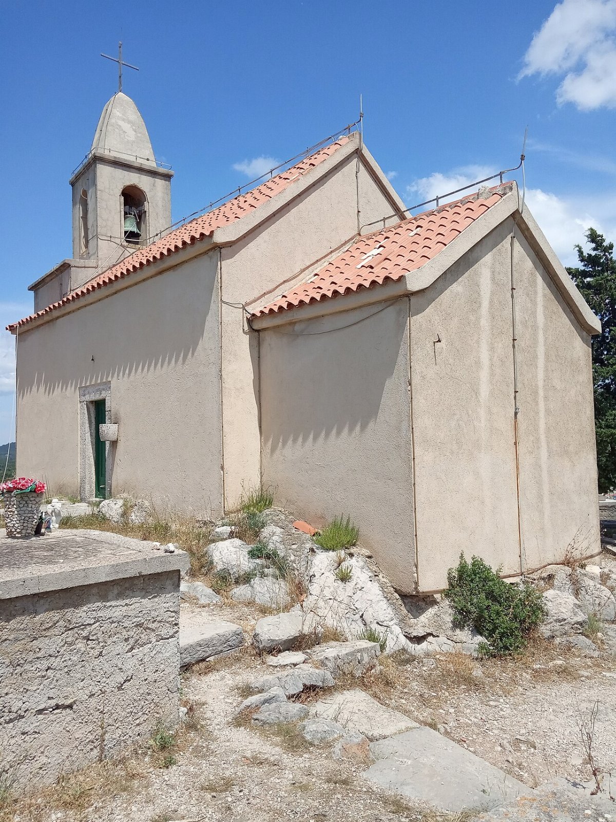Kirche st nikolaus tribunj