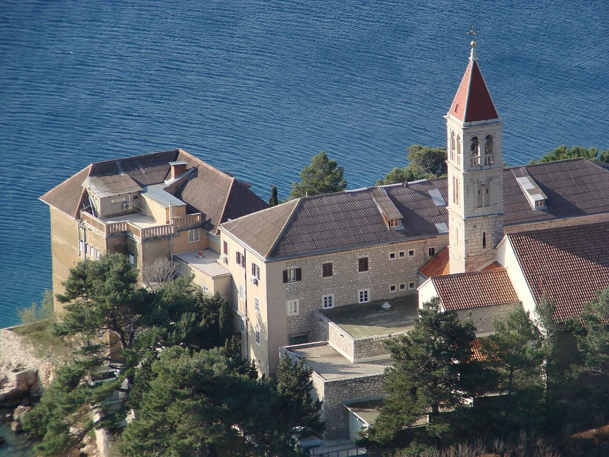 Dominikanerkloster der hl maria der barmherzigkeit bol