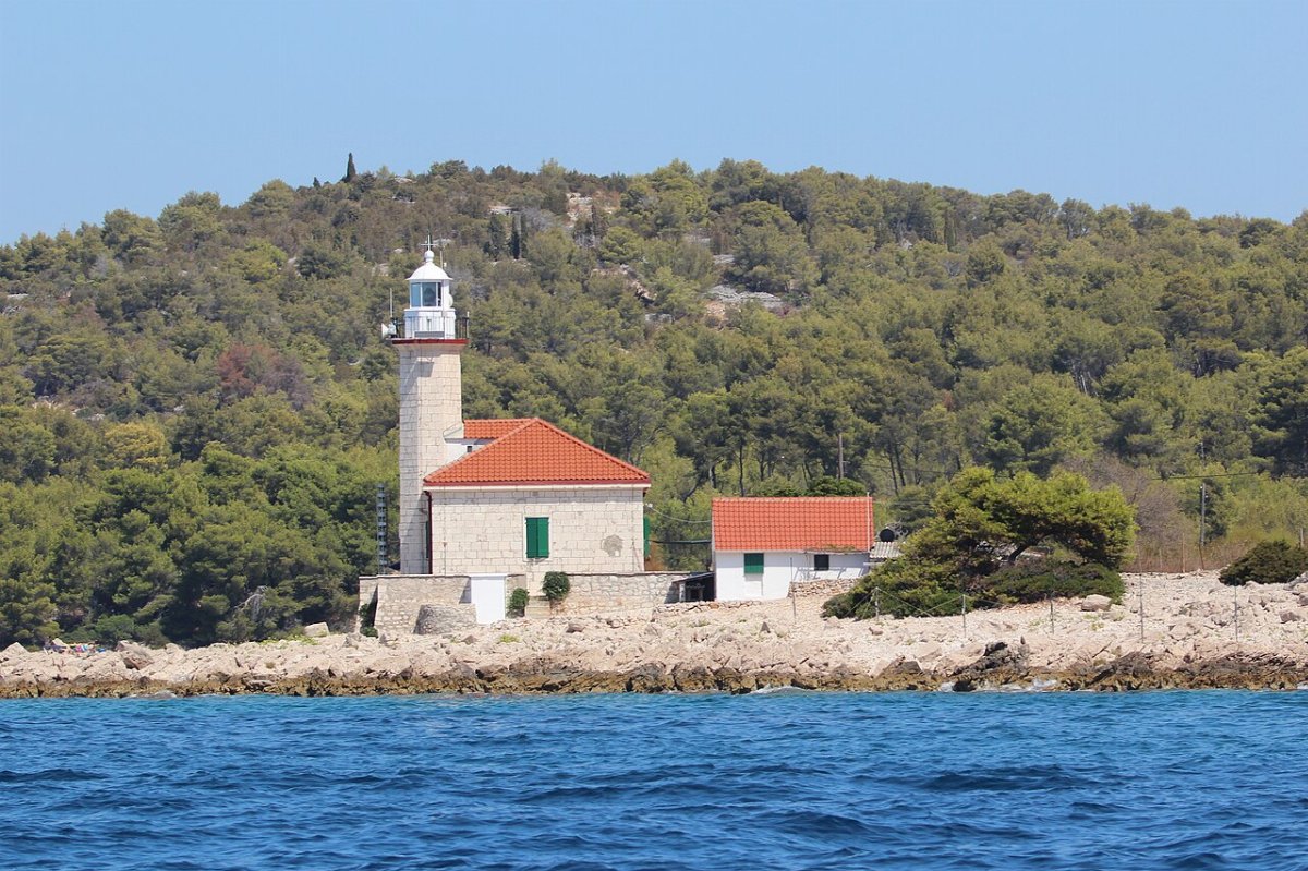 Leuchtturm razanj zaglav milna