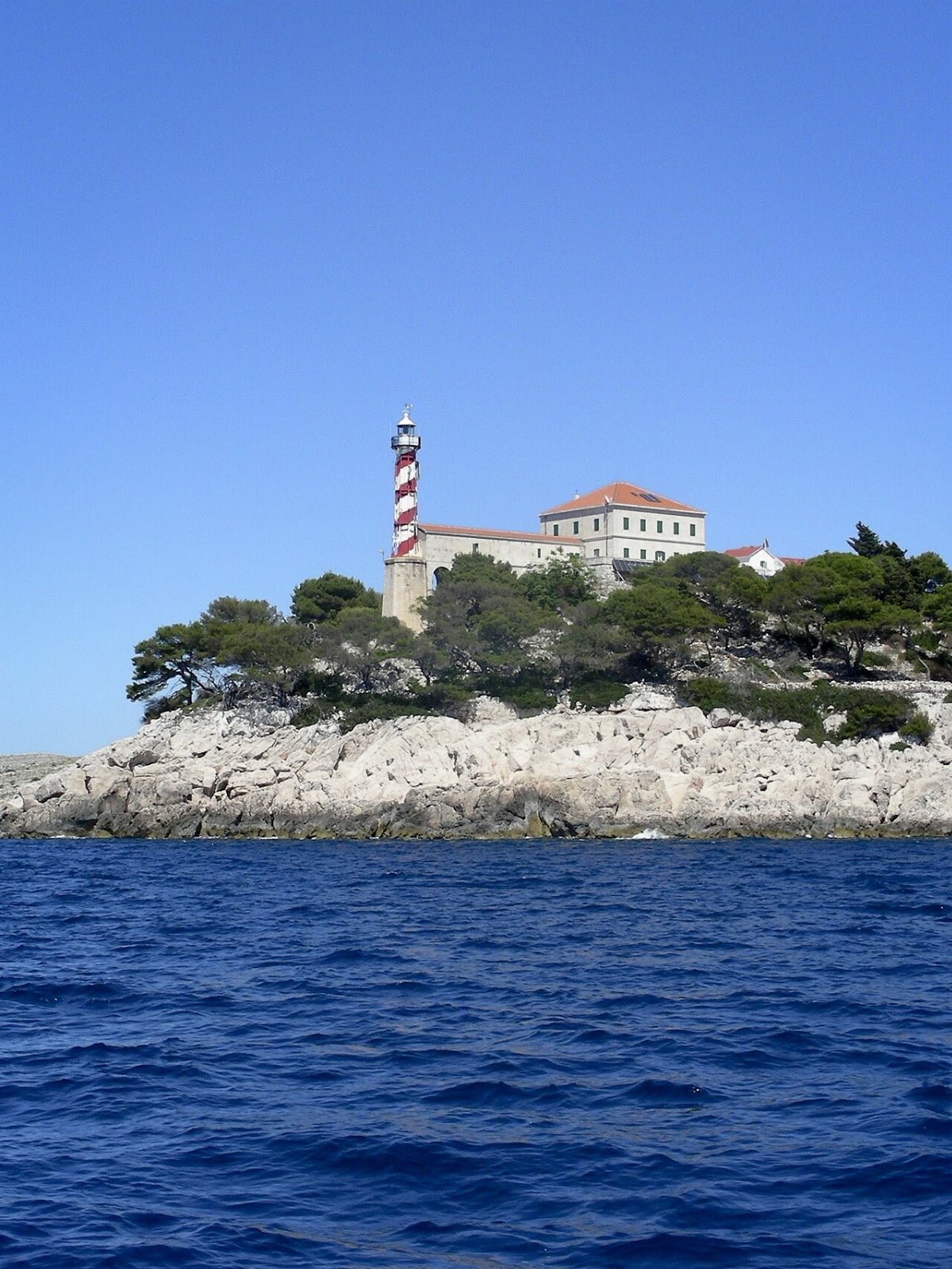 Leuchtturm sestrica vela tajer sali